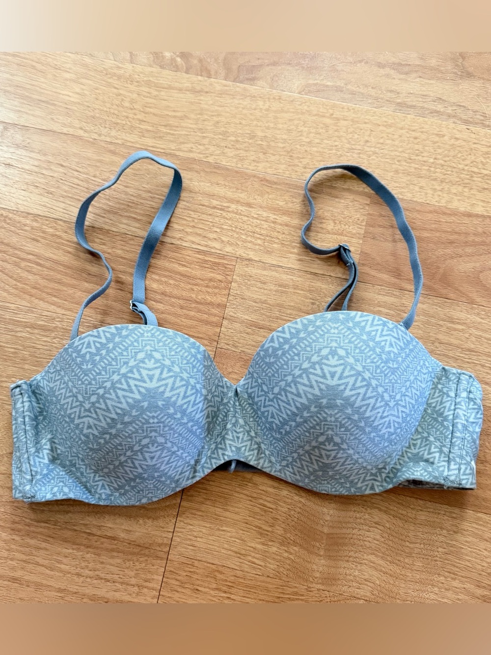 PINK Multiway Strapless Light Lift Gray Bra